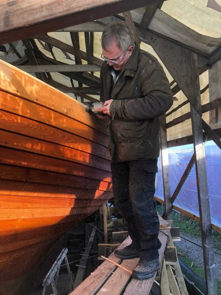 17. und letzte Reihe wird fertig gemacht. Dezember 2025.